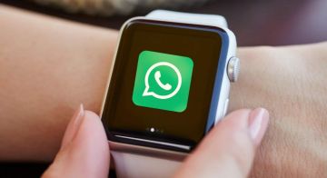 شركة ميتا تطلق النسخة الكاملة من تطبيق واتساب لساعات آبل الذكية