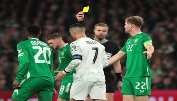 لأول مرة في تاريخه.. بطاقة حمراء تلوث مسيرة رونالدو مع البرتغال