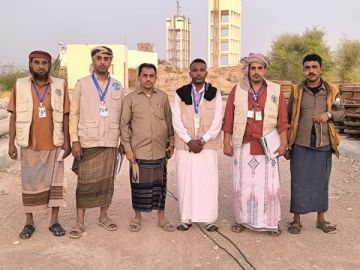 توب بايو والمؤسسة المحلية يناقشان تطوير خدمة المياه بالمهرة