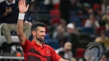 ديوكوفيتش يبكي خلال تكريم مدربه الراحل بيليتش في بطولة أثينا المفتوحة ديوكوفيتش يبكي خلال تكريم مدربه الراحل بيليتش في بطولة أثينا المفتوحة