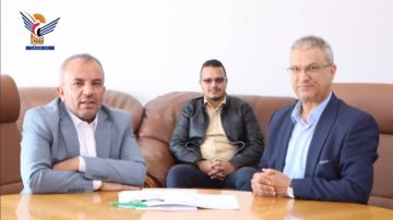 مناقشة التعاون بين وزارة الخدمة المدنية وجامعة إب