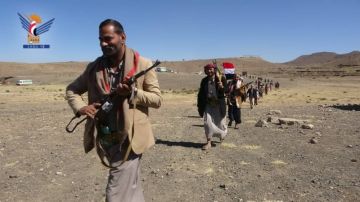 أمانة العاصمة.. مناورة لخريجي دفعة الشهيد الغماري من قوات التعبئة في بني الحارث أمانة العاصمة.. مناورة لخريجي دفعة الشهيد الغماري من قوات التعبئة في بني الحارث