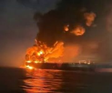 طائرات بحرية أوكرانية تستهدف ناقلتي نفط روسيتين طائرات بحرية أوكرانية تستهدف ناقلتي نفط روسيتين