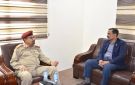 انتقالي حضرموت يلتقي رئيس مركز العمليات المشتركة بالمحافظة - ye