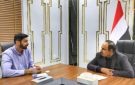 محافظ حضرموت يلتقي نائب المدير القطري لمنظمة كير لمناقشة برامج التنمية المحلية