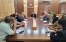وزير الصحة يناقش ترتيبات الملتقى العلمي الثاني لمكافحة الميكروبات في عدن