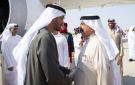 الشيخ محمد بن زايد يصل إلى البحرين والملك حمد بن عيسى في مقدمة مستقبليه
