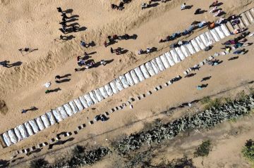 مركز حقوقي: إخفاء العدو الصهيوني هوية جثامين الشهداء بغزة انتهاك صارخ للقانون الدولي مركز حقوقي: إخفاء العدو الصهيوني هوية جثامين الشهداء بغزة انتهاك صارخ للقانون الدولي