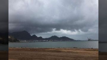 منخفض جوي عميق يهدد الجزيرة العربية واليمن.. تفاصيل الحالة الجوية المتوقعة منخفض جوي عميق يهدد الجزيرة العربية واليمن.. تفاصيل الحالة الجوية المتوقعة