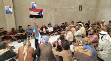 استمرار الاعتصام المفتوح لأبناء المنطقة الوسطى بمديرية لودر استمرار الاعتصام المفتوح لأبناء المنطقة الوسطى بمديرية لودر