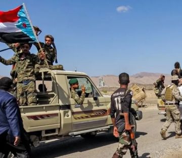 البيانات تتوالى ضد المجلس الانتقالي بعد سيطرته على حضرموت والمهرة البيانات تتوالى ضد المجلس الانتقالي بعد سيطرته على حضرموت والمهرة