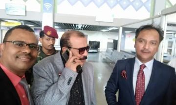 تيار الانتقالي وحلفاؤه بحضرموت يبدون تخوفا من صفقة الإمارات والسعودية مع الزبيدي بشأن الهضبة تيار الانتقالي وحلفاؤه بحضرموت يبدون تخوفا من صفقة الإمارات والسعودية مع الزبيدي بشأن الهضبة