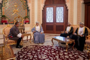 سلطان عمان يبحث شراكة استثمارية مع رئيس وزراء بوتان لدعم التنوع الاقتصادي