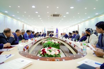 الرئيس الزبيدي يرأس اجتماعا مهما للقيادة التنفيذية العليا للمجلس الانتقالي الجنوبي