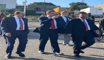 بريطانيا تقلل من انفصال عدن وتنصح بمفاوضات مع الحوثيين بريطانيا تقلل من انفصال عدن وتنصح بمفاوضات مع الحوثيين