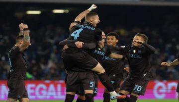 نابولي يبلغ ربع نهائي كأس إيطاليا بعد ماراثون ركلات الترجيح