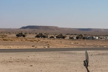 أحزاب حضرموت تدعو الرئاسي والرباعية للتدخل لمنع انزلاق المحافظة إلى دائرة العنف أحزاب حضرموت تدعو الرئاسي والرباعية للتدخل لمنع انزلاق المحافظة إلى دائرة العنف