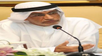 المستشار الإماراتي عبدالخالق عبدالله: رئيس المجلس الرئاسي اليمني فقد شرعيته