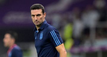 تعليق مدرب الأرجنتين على مواجهتي الأردن والجزائر