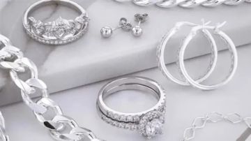 سعر الفضة في مصر اليوم الأحد 14 ديسمبر 2025: استقرار نسبي وارتفاع طفيف للأعيرة النقية سعر الفضة في مصر اليوم الأحد 14 ديسمبر 2025: استقرار نسبي وارتفاع طفيف للأعيرة النقية