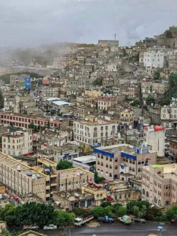 فضيحة قضائية في حجة: سجن شاهدين ستة أشهر والإفراج عن القاتل الحقيقي مقابل 10 ملايين ريال فضيحة قضائية في حجة: سجن شاهدين ستة أشهر والإفراج عن القاتل الحقيقي مقابل 10 ملايين ريال