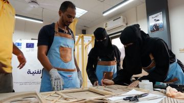 آراء وانطباعات المشاركين بالورشة التدريبية حول أسس وإدارة المعارض الفنية آراء وانطباعات المشاركين بالورشة التدريبية حول أسس وإدارة المعارض الفنية