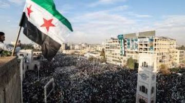 الشرع يدعو في ذكرى إطاحة الأسد إلى توحيد جهود السوريين الشرع يدعو في ذكرى إطاحة الأسد إلى توحيد جهود السوريين