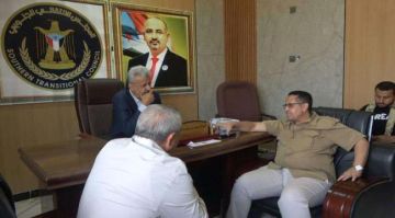 فريق التوجيه الرئاسي يلتقي رئيس انتقالي لحج