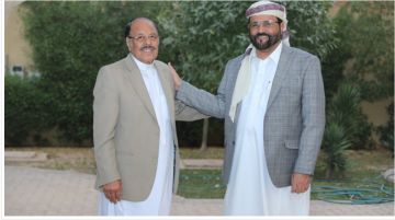 العرادة يفر من السعودية مع رسائل أمريكية بترتيب وضعه في صنعاء