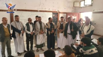 وكيل محافظة حجة يطلع على سير العملية التعليمية بمدرسة الشهيد الصماد وكيل محافظة حجة يطلع على سير العملية التعليمية بمدرسة الشهيد الصماد