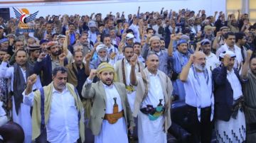 استمرار اللقاءات القبلية الموسعة في اليمن لإعلان الاستنفار ودعم خيارات صنعاء استمرار اللقاءات القبلية الموسعة في اليمن لإعلان الاستنفار ودعم خيارات صنعاء