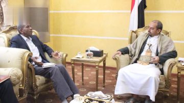 نائب وزير الخارجية يلتقي المدير الإقليمي لمنظمة أطباء بلا حدود الإسبانية نائب وزير الخارجية يلتقي المدير الإقليمي لمنظمة أطباء بلا حدود الإسبانية