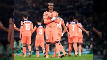 برشلونة يتفوق على ريال بيتيس في مباراة مثيرة بالدوري الإسباني