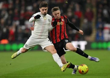 الدوري الإنجليزي: مان سيتي يقسو على ضيفه سندرلاند ..وتشيلسي يواصل نزيف النقاط الدوري الإنجليزي: مان سيتي يقسو على ضيفه سندرلاند ..وتشيلسي يواصل نزيف النقاط