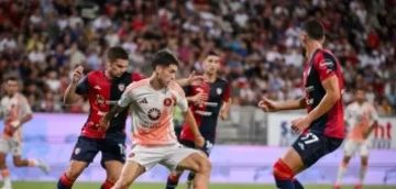 موقعة نارية على أرضية بيت يوني بول.. تردد القنوات الناقلة لمباراة روما وكالياري