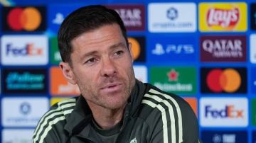 مانشستر سيتي يتغلب على الريال وأرسنال يتصدر بالعلامة الكاملة مانشستر سيتي يتغلب على الريال وأرسنال يتصدر بالعلامة الكاملة