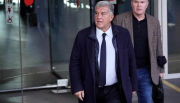 للمرة الثالثة.. لابورتا يمثل أمام القضاء بتهمة الاحتيال للمرة الثالثة.. لابورتا يمثل أمام القضاء بتهمة الاحتيال