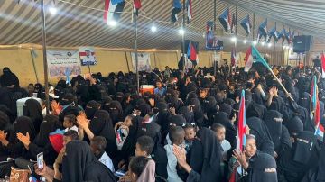 فعالية نسوية حاشدة في ساحة الاعتصام بسيئون تطالب بإعلان دولة الجنوب العربي فعالية نسوية حاشدة في ساحة الاعتصام بسيئون تطالب بإعلان دولة الجنوب العربي