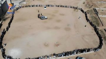 وقفة بأكاديمية العلوم الشرعية بصعدة تنديدا بالإساءة الأمريكية للقرآن الكريم وقفة بأكاديمية العلوم الشرعية بصعدة تنديدا بالإساءة الأمريكية للقرآن الكريم