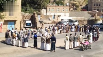 محافظة المحويت تشهد وقفات حاشدة تنديدا بجرائم العدو الصهيوني وتأكيدا على الجهوزية لمواجهة العدو محافظة المحويت تشهد وقفات حاشدة تنديدا بجرائم العدو الصهيوني وتأكيدا على الجهوزية لمواجهة العدو