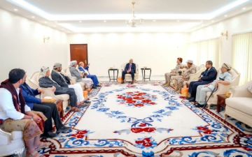 الزبيدي يعرض تحالفا مع المؤتمر لإزاحة الإصلاح الزبيدي يعرض تحالفا مع المؤتمر لإزاحة الإصلاح