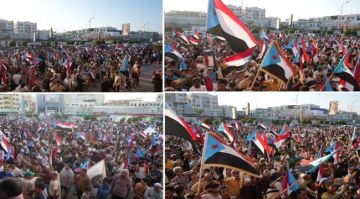 حشود غفيرة في ساحة العروض بخور مكسر للمطالبة بإعلان الاستقلال حشود غفيرة في ساحة العروض بخور مكسر للمطالبة بإعلان الاستقلال