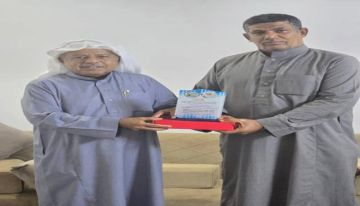 لجنة الحكام بشبوة تكرم الشيخ ناصر باحله تقديراً لدعمه المتواصل للحركة الرياضية