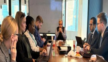 ممثلو بعثات دول مجلس الأمن الدولي يطلعون على أبرز المستجدات في الجنوب العربي ممثلو بعثات دول مجلس الأمن الدولي يطلعون على أبرز المستجدات في الجنوب العربي