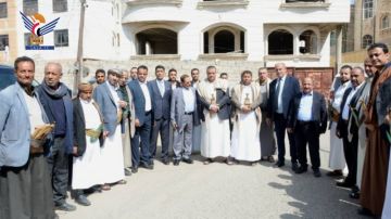 وقفة للغرفة التجارية بمحافظة صنعاء للتنديد بجريمة الإساءة للقرآن الكريم وقفة للغرفة التجارية بمحافظة صنعاء للتنديد بجريمة الإساءة للقرآن الكريم