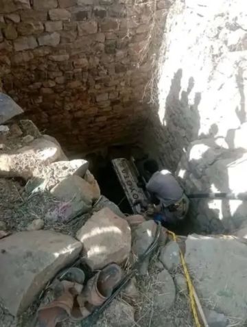 هل نجا أحد؟ سقوط مروع لسيارة في بئر بحجة و7 ركاب بين الموت والأمل