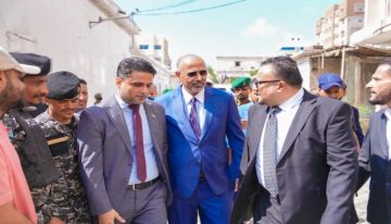 الرئيس الزبيدي يشدد على تفعيل مكاتب وزارة الإعلام وضبط الخطاب الرسمي والاهتمام بالإعلام الخارجي الرئيس الزبيدي يشدد على تفعيل مكاتب وزارة الإعلام وضبط الخطاب الرسمي والاهتمام بالإعلام الخارجي