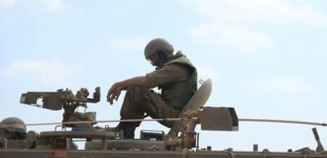 الكشف عن إنتحار ضابط صهيوني بعد معاناه نفسية من جريمة الابادة في غزة الكشف عن إنتحار ضابط صهيوني بعد معاناه نفسية من جريمة الابادة في غزة