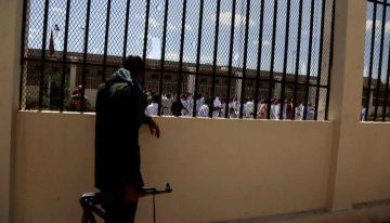 مقتل معتقل مدني تحت التعذيب في سجون الحوثيين