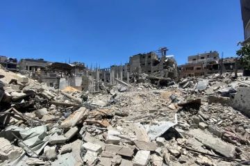 العدو الإسرائيلي يحاصر عشرات العائلات وسط اطلاق نار كثيف شرق غزة